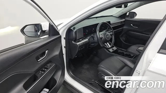 Hyundai Kona SX2 — Фото автомобиля 12