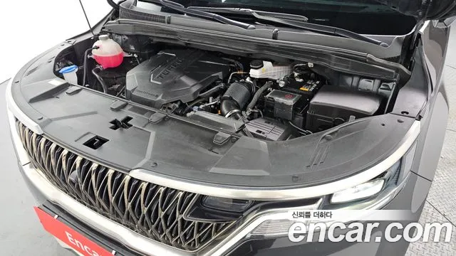 Kia Canival — Фото автомобиля 6