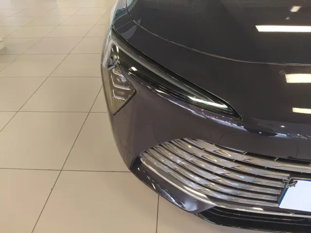 Buick LaCrosse — Фото автомобиля 4