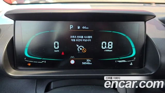 Hyundai Casper Casper Essential — Фото автомобиля 8