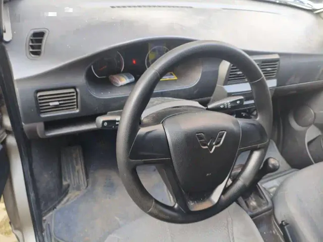 Wuling Rongguang — Фото автомобиля 6