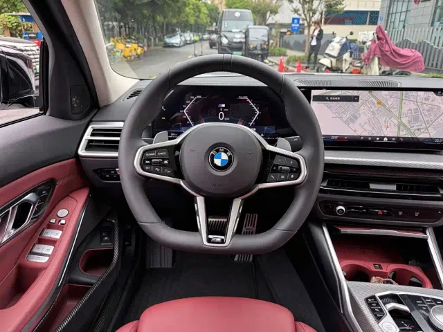 BMW 3 Series — Фото автомобиля 10