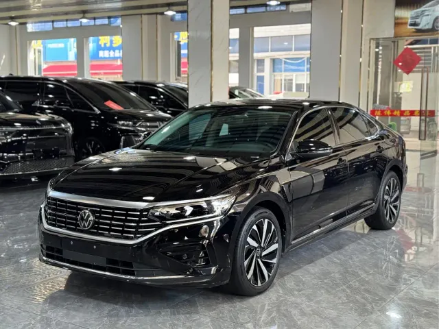 Фотография автомобиля — Volkswagen Passat