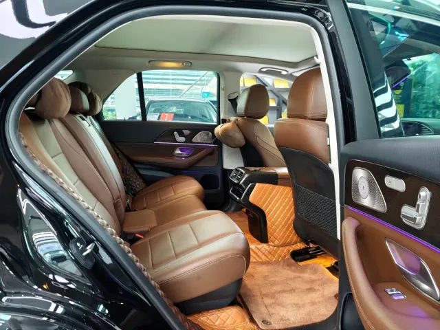 Mercedes-Benz GLE-Class — Фото автомобиля 11