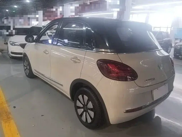 Wuling Bingo — Фото автомобиля 4