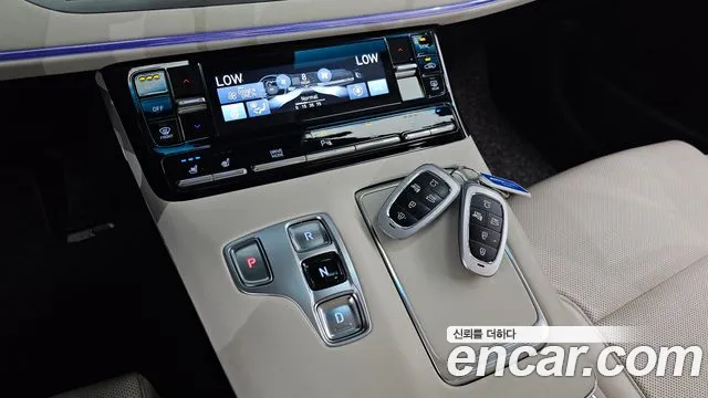 Hyundai Grandeur (New) Hybrid — Фото автомобиля 12
