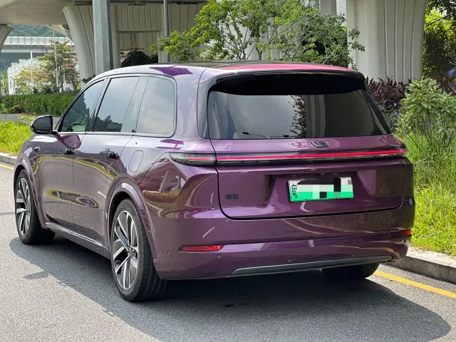 Li Auto Li Xiang L9 2022 Max — Фото автомобиля 4