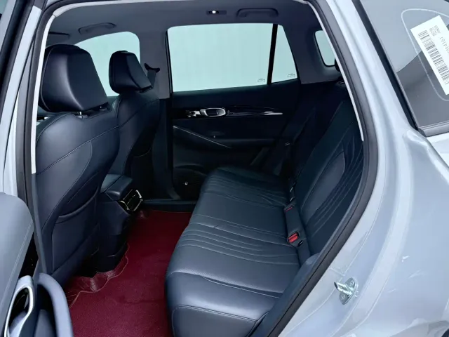 Geely Galaxy E5 — Фото автомобиля 9