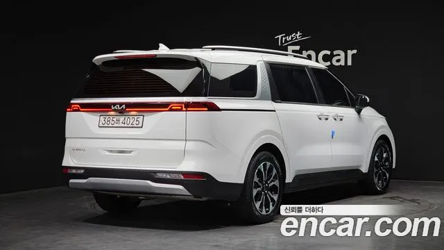 Kia Canival Carnival 4 поколение Дизель 9 мест Prestige — Фото автомобиля 2