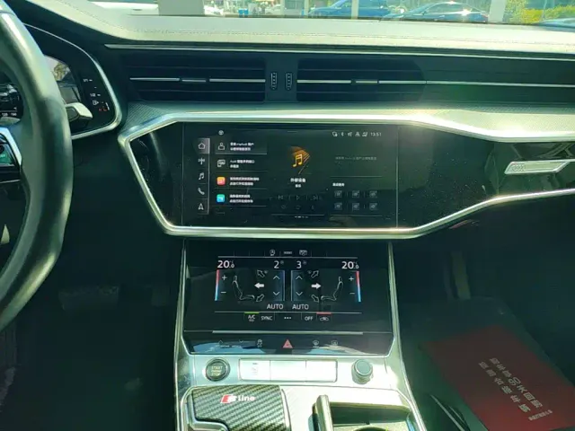 Audi A6L — Фото автомобиля 12