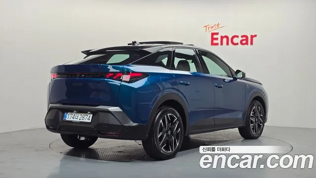 Peugeot 3008 — Фото автомобиля 2