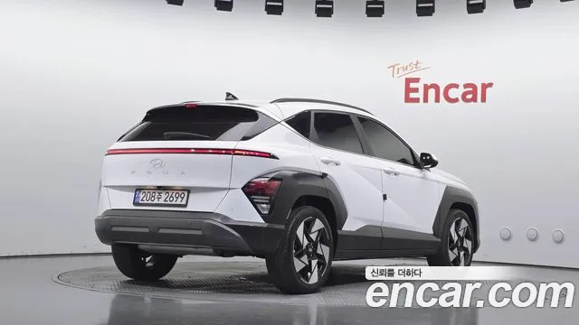 Hyundai Kona — Фото автомобиля 2