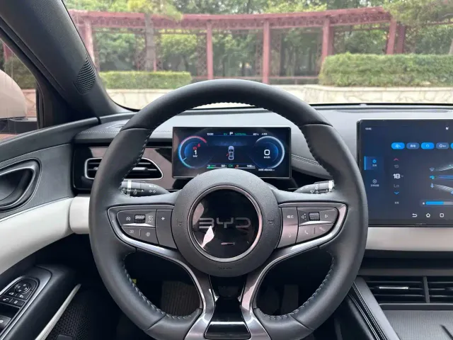 BYD Seal 06 — Фото автомобиля 6