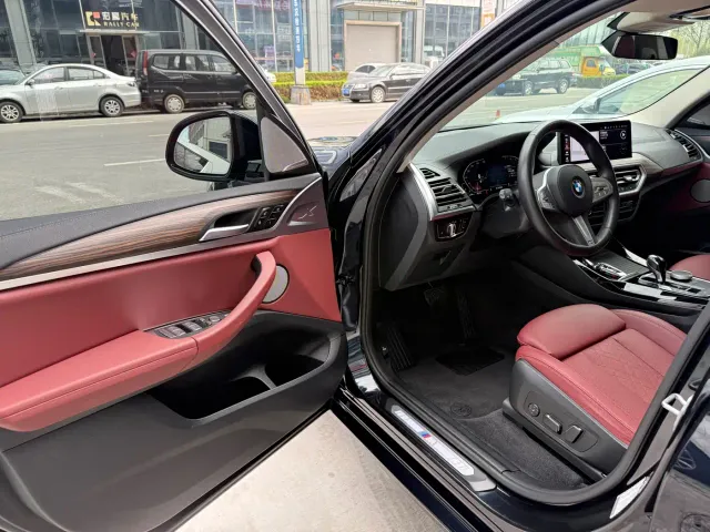 BMW X3 — Фото автомобиля 19