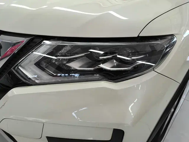 Nissan X-Trail — Фото автомобиля 23