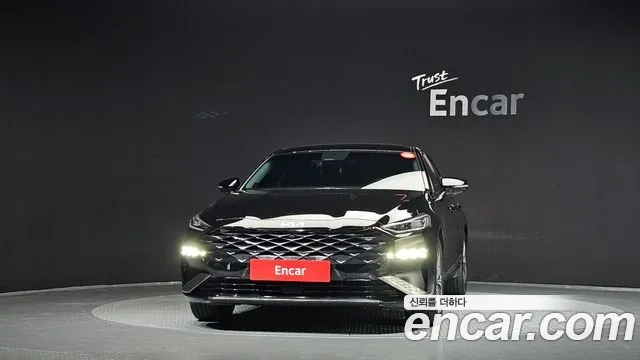 Kia K8 Hybrid — Фото автомобиля 3