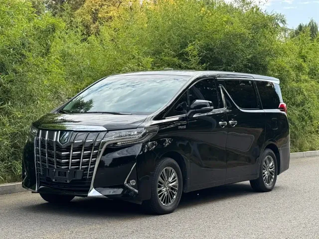 Фотография автомобиля — Toyota Alphard