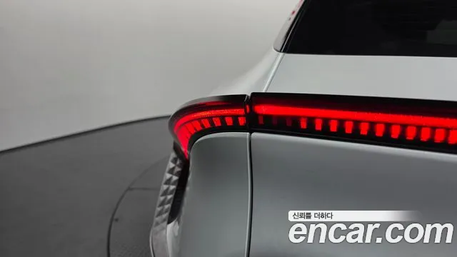 Kia EV6 — Фото автомобиля 22