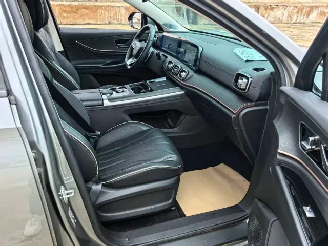 Chery Tiggo 9 — Фото автомобиля 6
