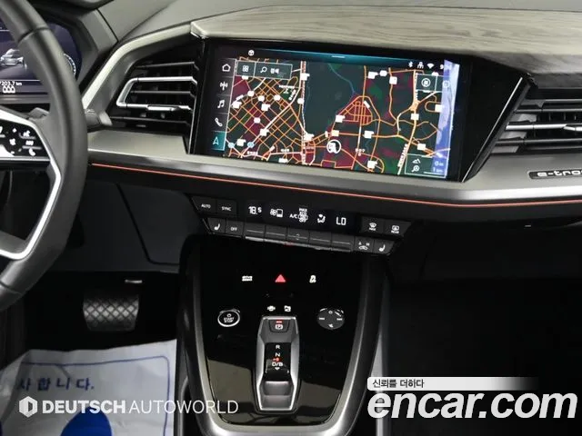 Audi Q4 e-tron F4 — Фото автомобиля 14