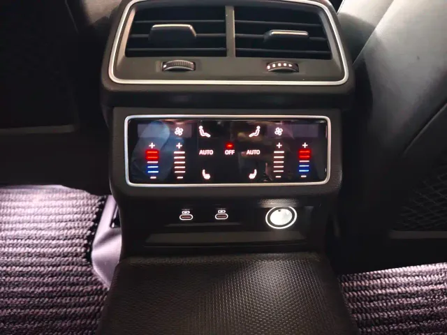Audi A6L — Фото автомобиля 14
