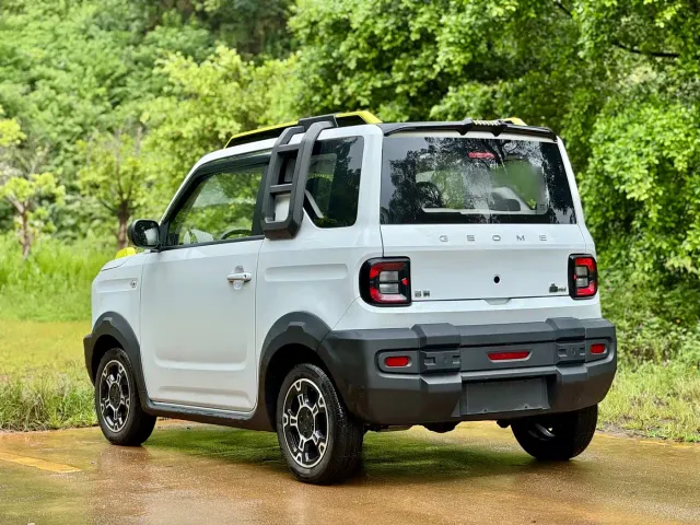 Geely Panda — Фото автомобиля 4