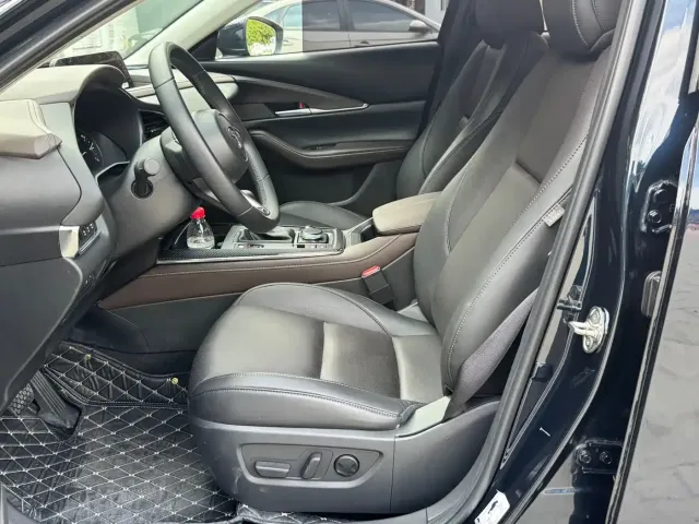 Mazda Mazda CX-30 2021 2.0L Auto Premium Joy Type — Фото автомобиля 13
