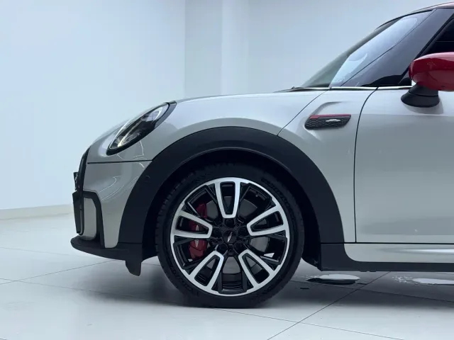 MINI John Cooper Works — Фото автомобиля 10