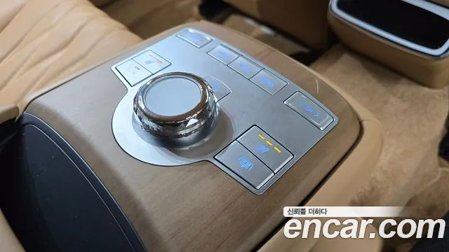 Genesis G80 Бензин 2.5 турбо AWD — Фото автомобиля 19