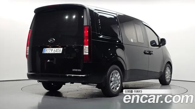 Hyundai Staria Staria Карго 5 мест — Фото автомобиля 2