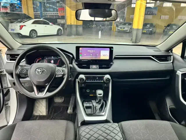 Toyota RAV4 Rongfang 2024 2.0L CVT FWD Style Edition — Фото автомобиля 5