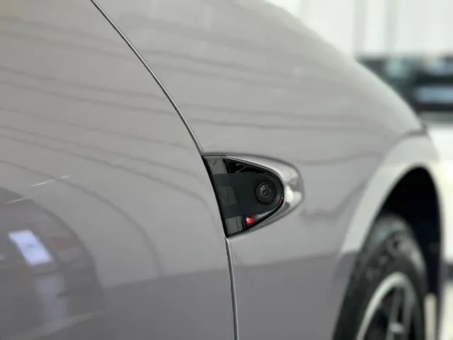 Xpeng P7+ — Фото автомобиля 17