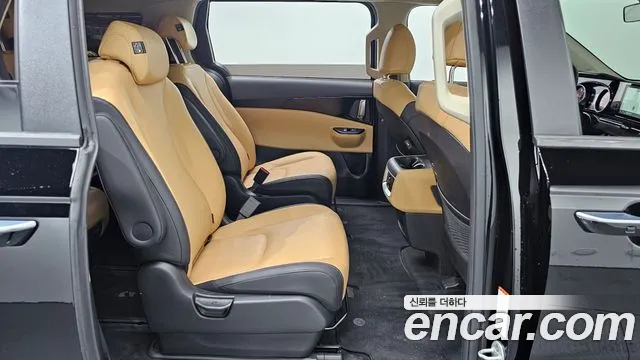 Kia Canival Carnival 4 поколение 9 мест Prestige — Фото автомобиля 11