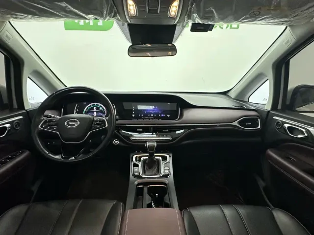 GAC Trumpchi M6 — Фото автомобиля 12