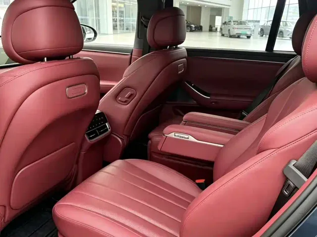Aito M7 — Фото автомобиля 3