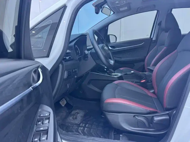 Geely Vision X3 — Фото автомобиля 10