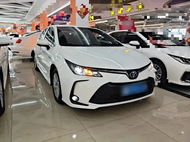 Toyota Corolla — Фото автомобиля 3