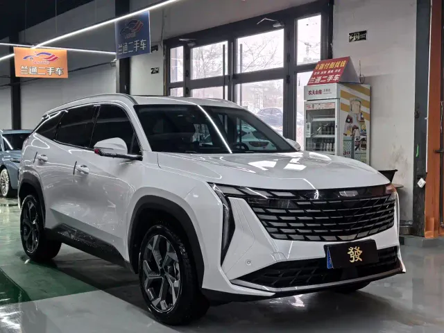 Geely Boyue L — Фото автомобиля 2