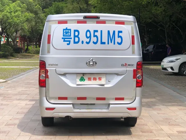 Changan Ruixing M80 — Фото автомобиля 13