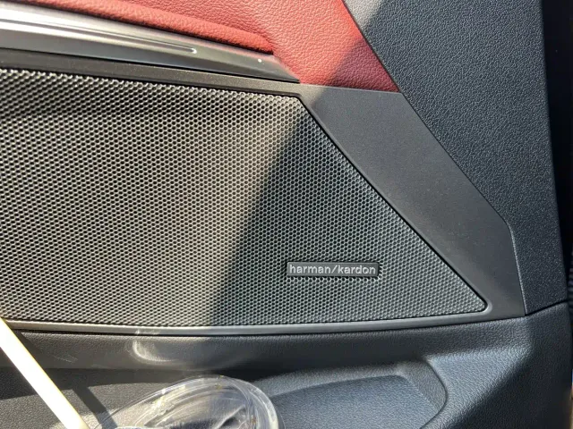 BMW 3 Series — Фото автомобиля 7