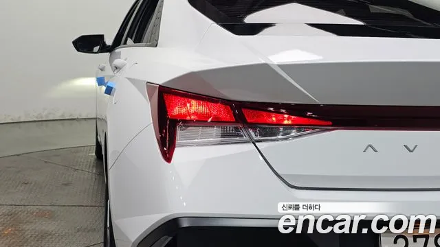 Hyundai Avante — Фото автомобиля 8