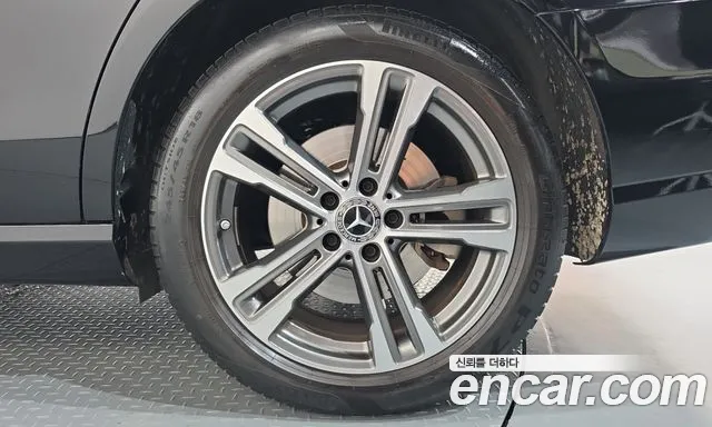 Mercedes-Benz E-Class W213 — Фото автомобиля 6