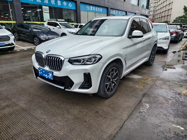 Фотография автомобиля — BMW X3