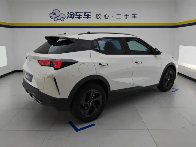 GAC Trumpchi GS3 — Фото автомобиля 3