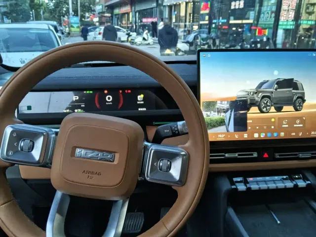 iCAR V27 — Фото автомобиля 7