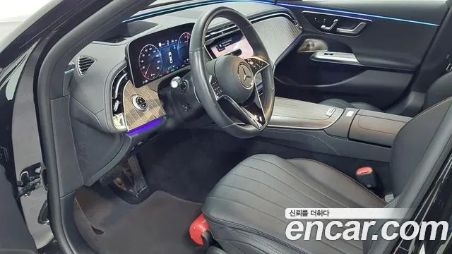 Mercedes-Benz E-Class W214 — Фото автомобиля 14