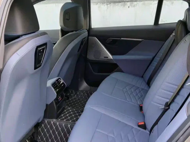 BMW i5 — Фото автомобиля 12