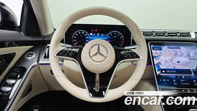 Mercedes-Benz S-Class — Фото автомобиля 11