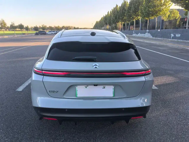 Nio ET5 Touring — Фото автомобиля 5