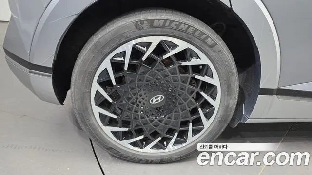 Hyundai Ioniq5 — Фото автомобиля 5